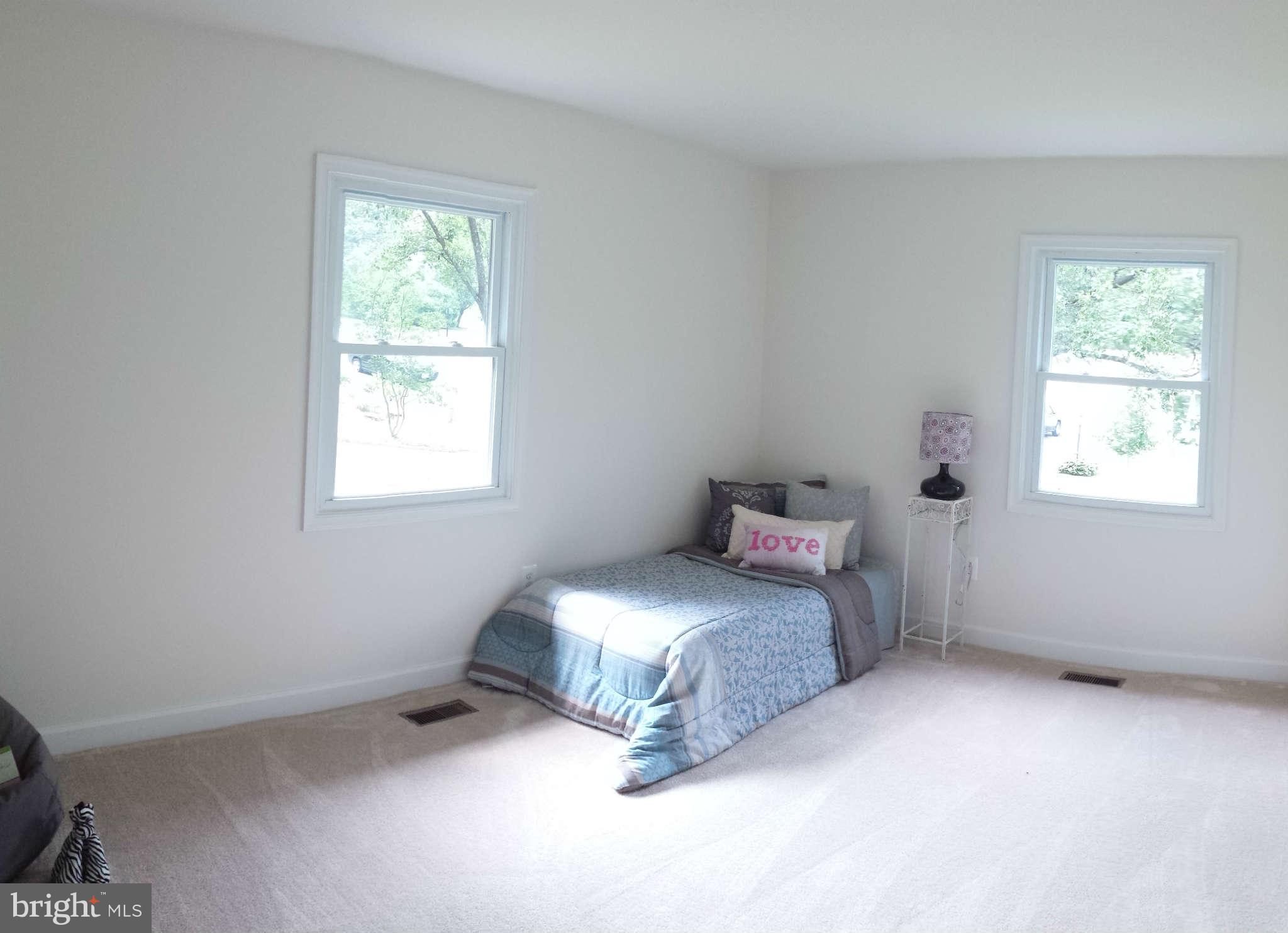 8911 Royal Ridge Lane Laurel, MD 20708 - Photo 23 of 27 Bedroom