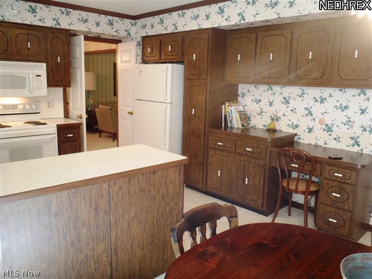 37418 Hunters Ridge Solon, OH 44139 - Photo 10 of 23 Gallery Image 10