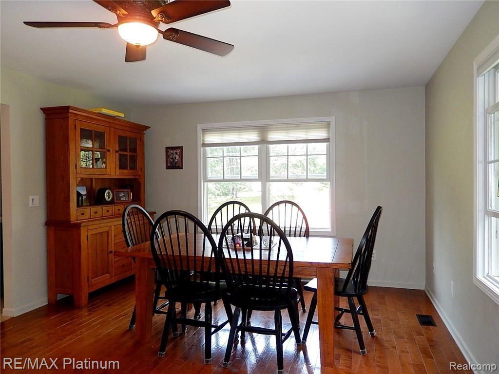 10183 Hartland Road Fenton, MI 48430 - Photo 26 of 83 26.JPG