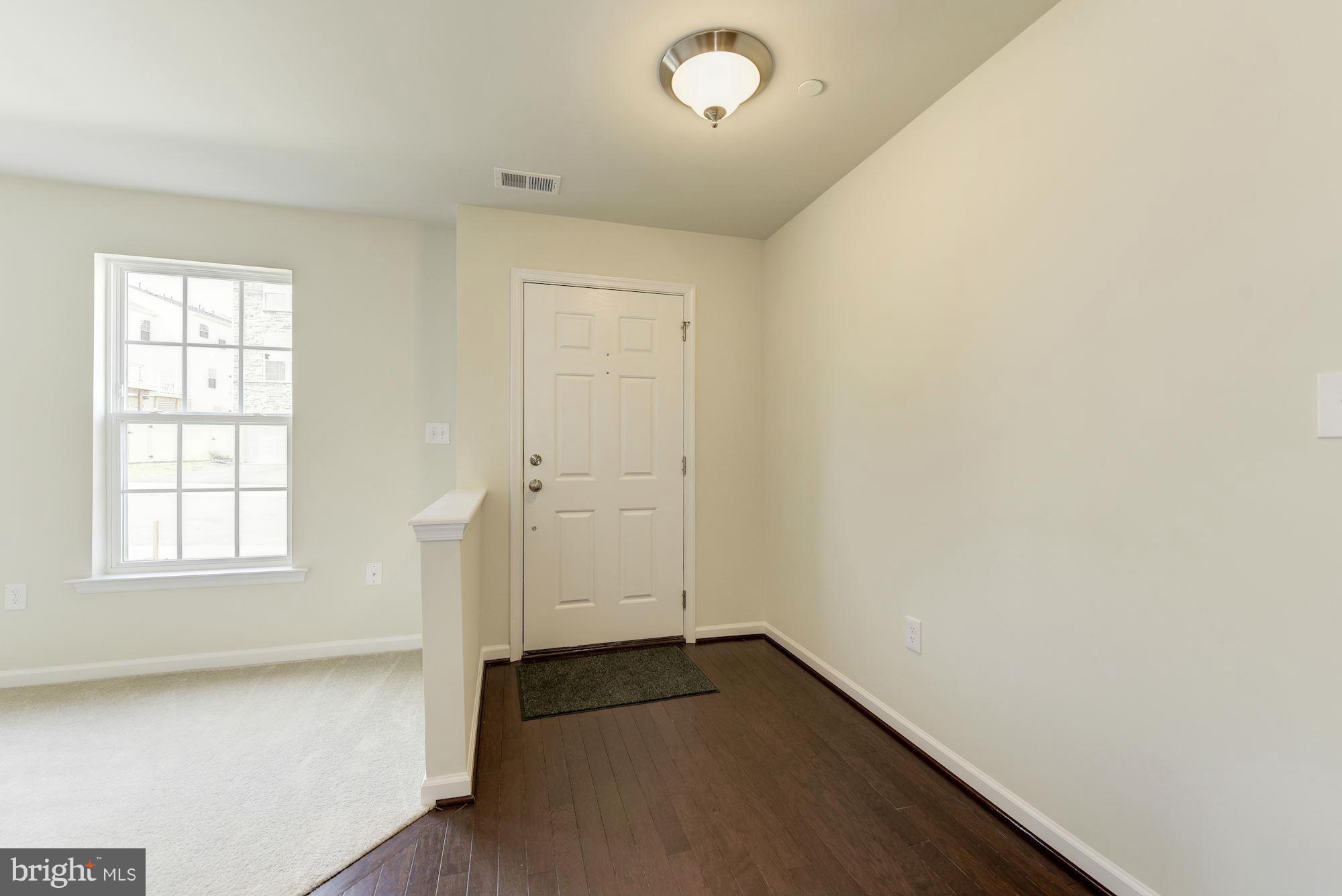 6253 Ritter Drive Frederick, MD 21703 - Photo 3 of 30 Interior (General)