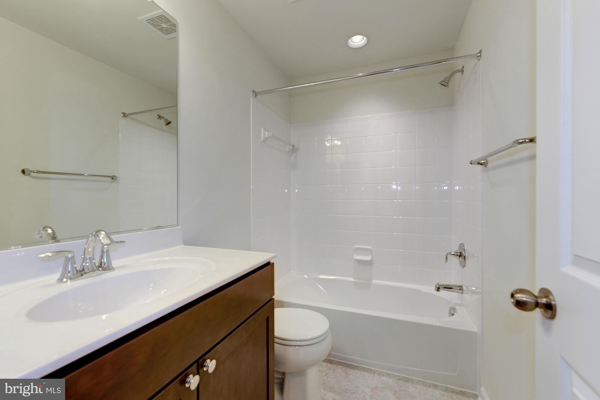 6253 Ritter Drive Frederick, MD 21703 - Photo 27 of 30 Bath