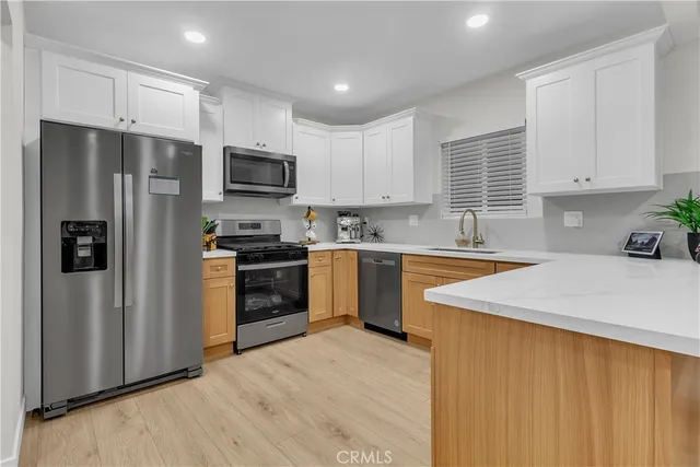 $799,900 | 721 East 59th Street, Long Beach, CA 90805