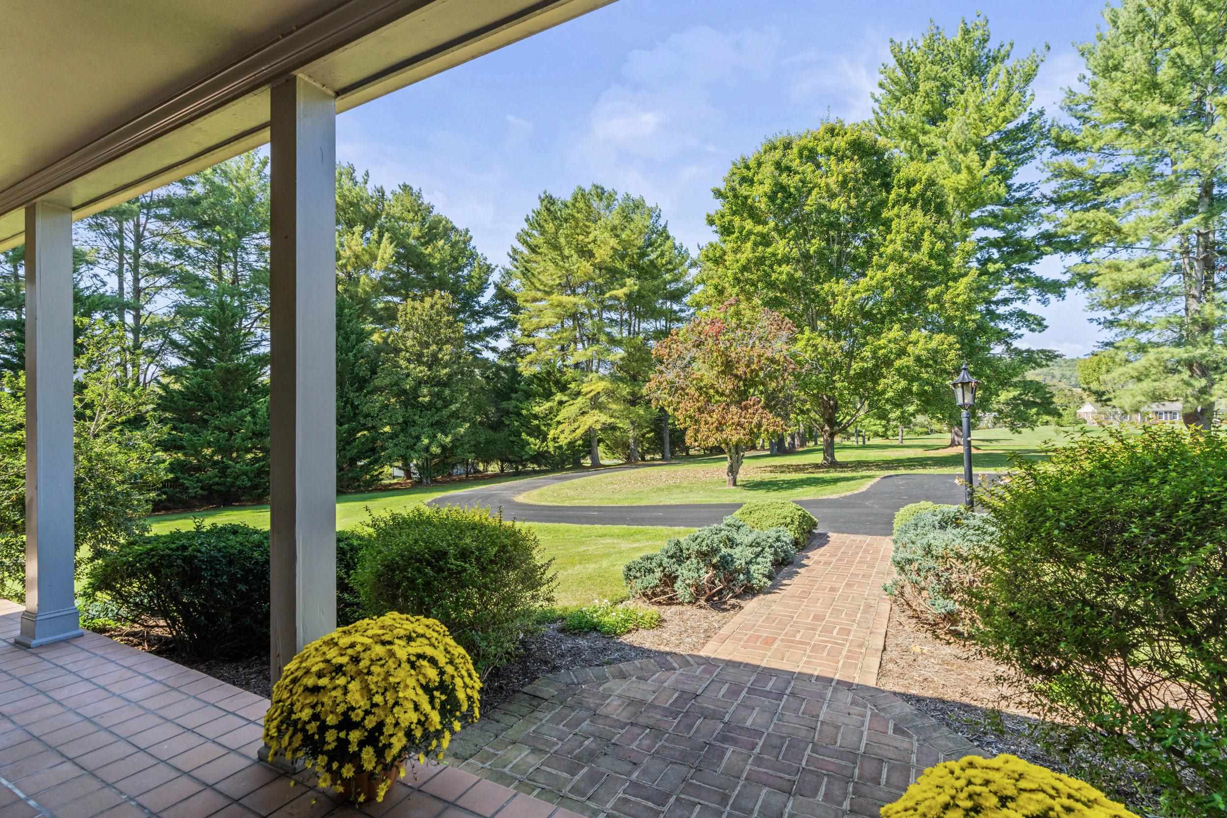 1109 Ross Road Lexington, VA 24450 - Photo 2 of 71