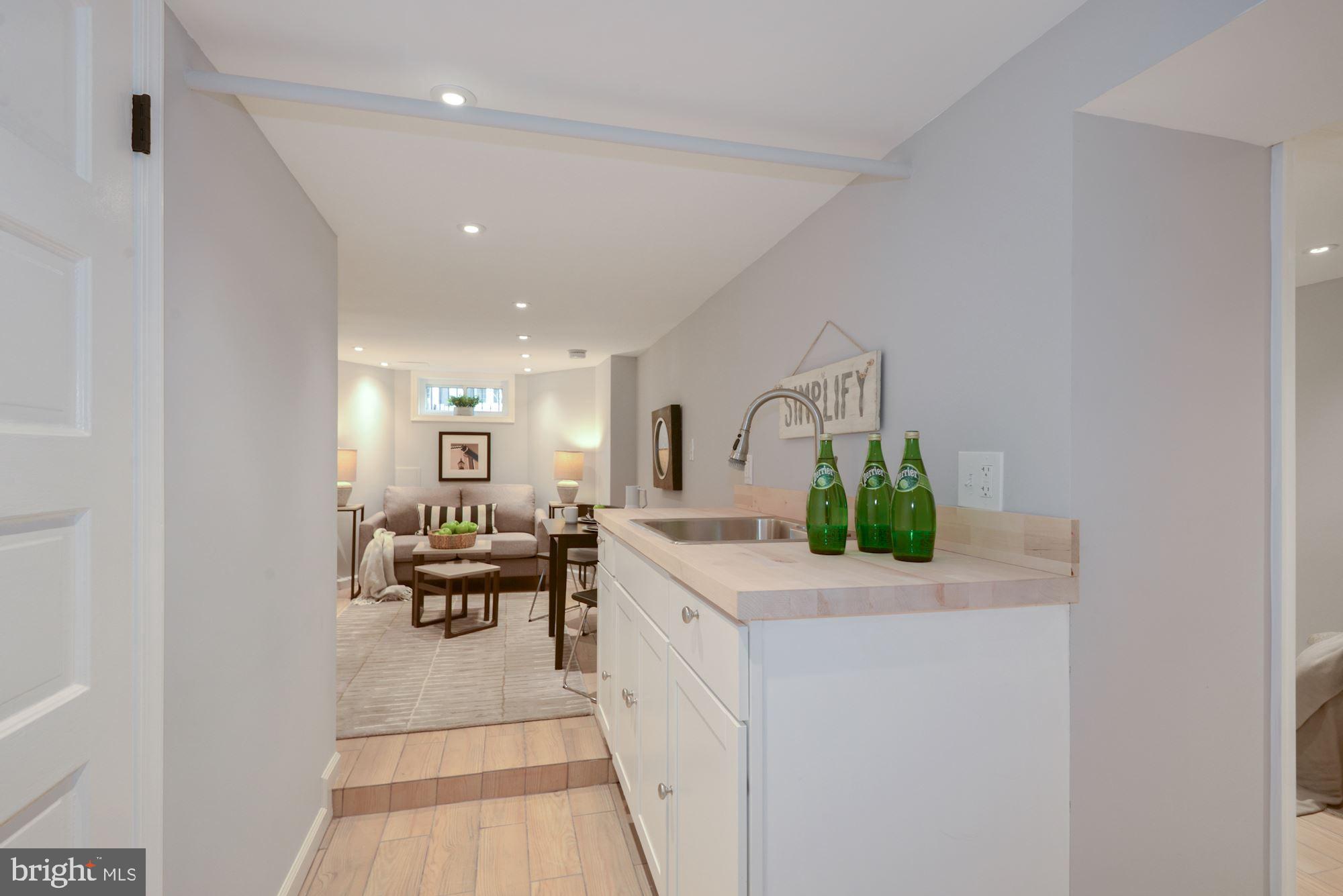 1325 Riggs Street Northwest Washington, DC 20009 - Photo 43 of 51 In-law suite