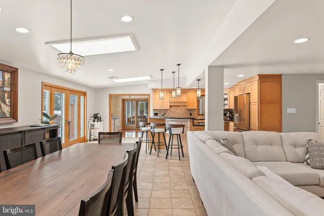 $900,000 | 903 Germantown Pike, Plymouth Meeting, PA 19462