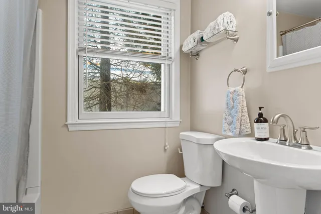 $900,000 | 903 Germantown Pike, Plymouth Meeting, PA 19462