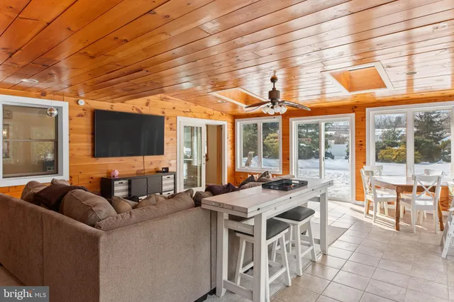 $900,000 | 903 Germantown Pike, Plymouth Meeting, PA 19462