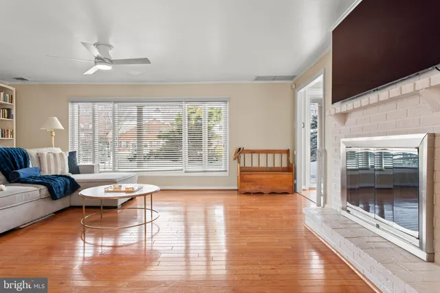 $900,000 | 903 Germantown Pike, Plymouth Meeting, PA 19462