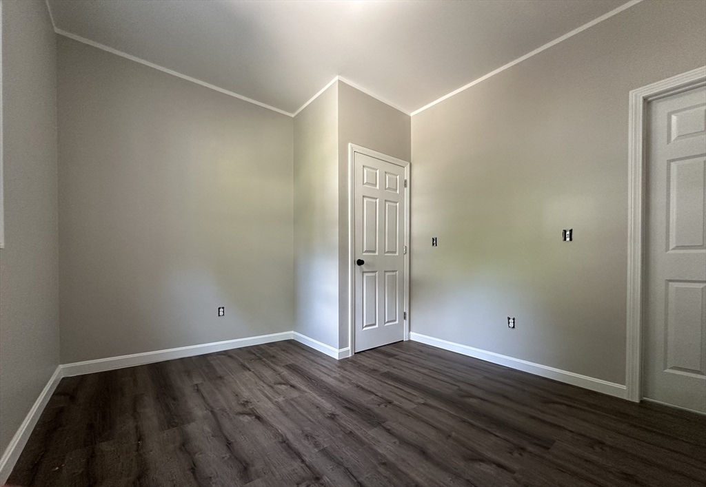 21 Mountainview Street Springfield, MA 01108 - Photo 11 of 19