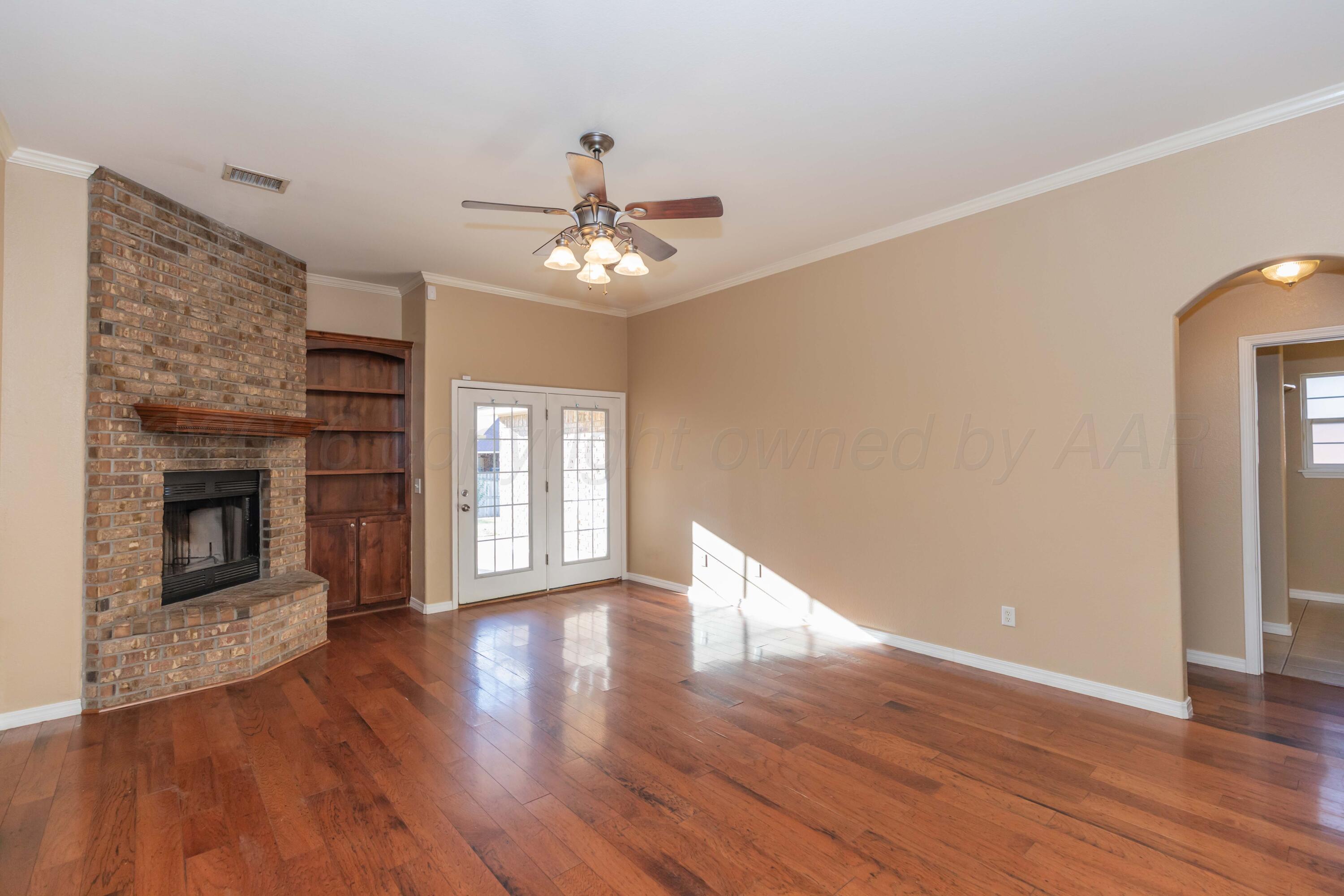 4207 Ross Street Amarillo, TX 79118 - Photo 4 of 40 LIVING ROOM VIEW 1