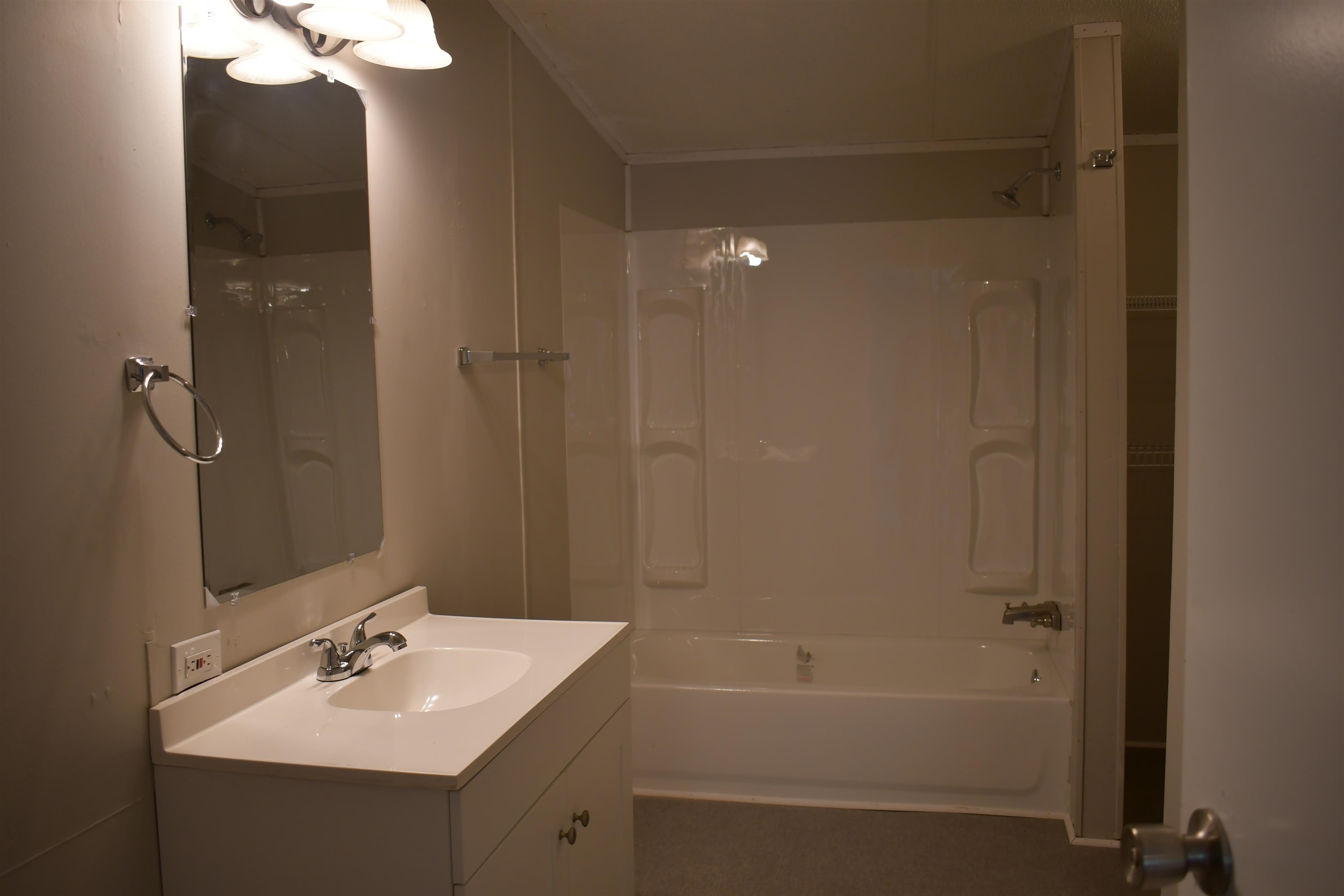 323 Jackson Street Gaffney, SC 29340 - Photo 8 of 13 Gallery Image 8