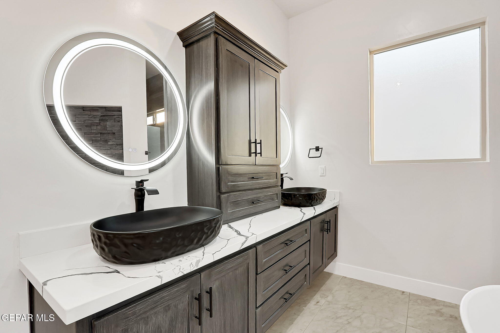 6604 Rio Haciendas El Paso, TX 79932 - Photo 9 of 12 79-web-or-mls-IMG_7225