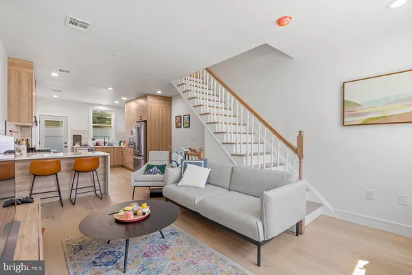 $4,500 | 2117 Clymer Street, Philadelphia, PA 19146
