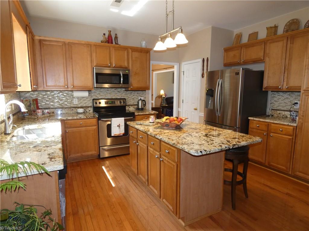 4500 Ridgefall Road Greensboro, NC 27410 - Photo 19 of 38