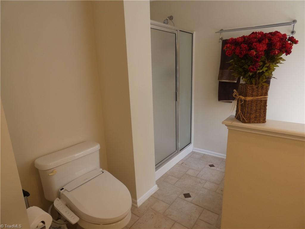 4500 Ridgefall Road Greensboro, NC 27410 - Photo 25 of 38