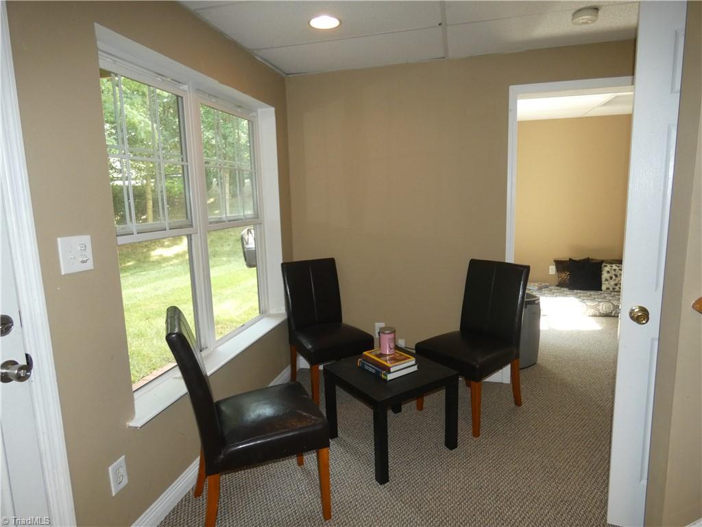 4500 Ridgefall Road Greensboro, NC 27410 - Photo 31 of 38