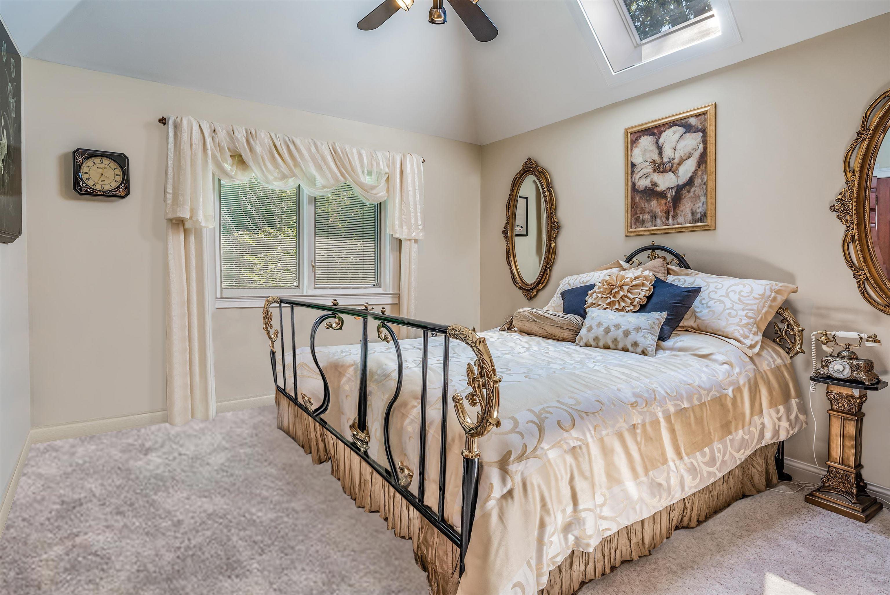 2418 Lake Ridge Drive Fort Wayne, IN 46804 - Photo 20 of 35 Gallery Image 20
