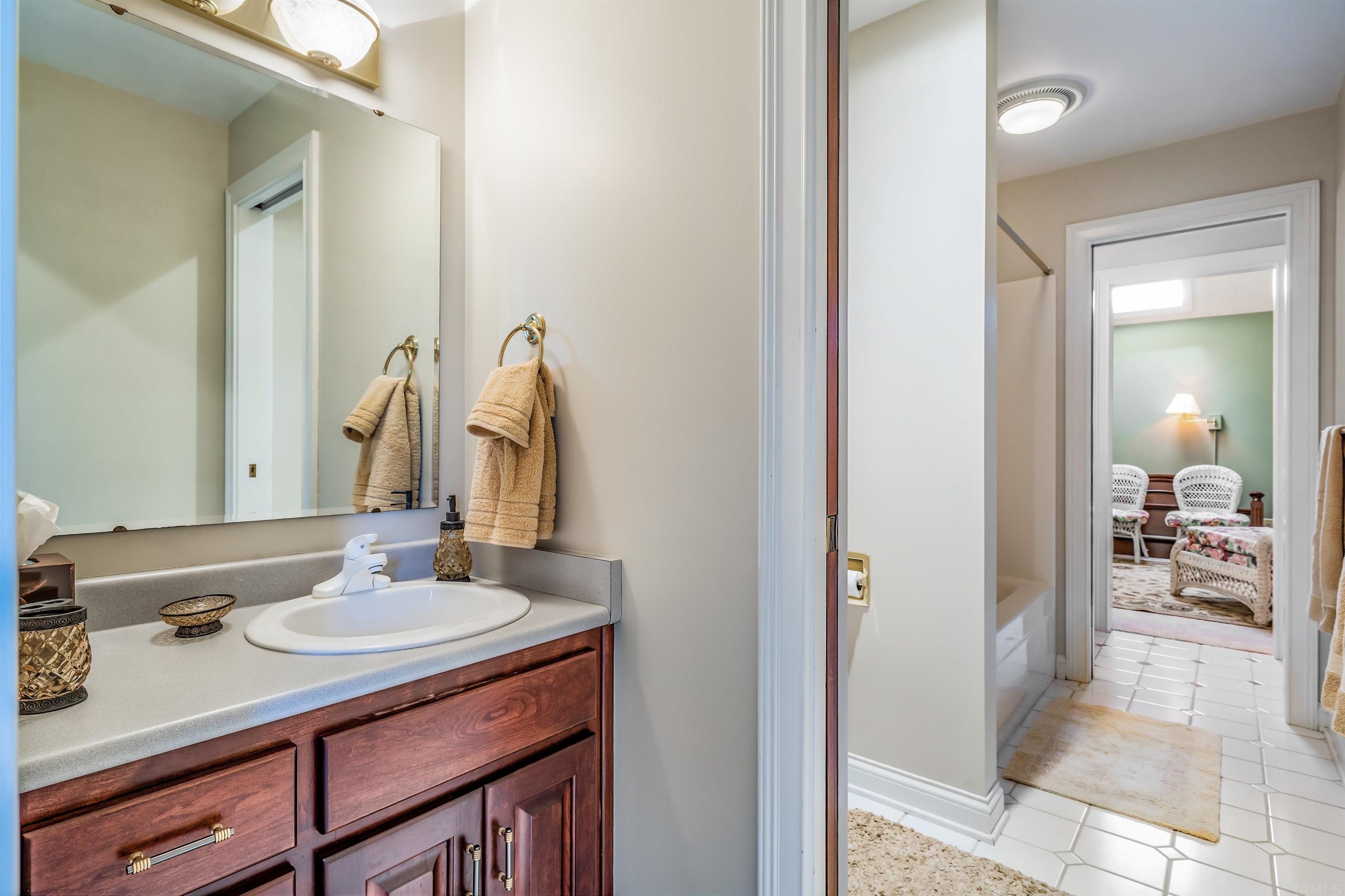 2418 Lake Ridge Drive Fort Wayne, IN 46804 - Photo 21 of 35 Gallery Image 21