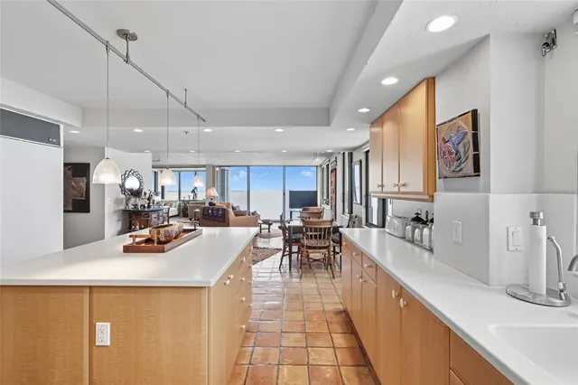 $9,650 | 97 Sunset Drive, Unit 501, Sarasota, FL 34236