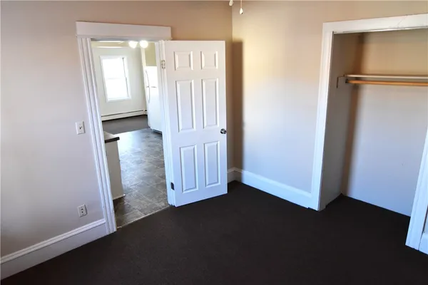 $1,450 | 166 6th Avenue, Unit 1, Woonsocket, RI 02895