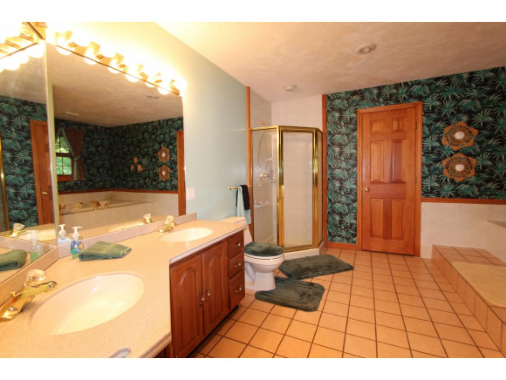 12 Holly Ridge Lane Conway, NH 03818 - Photo 19 of 33