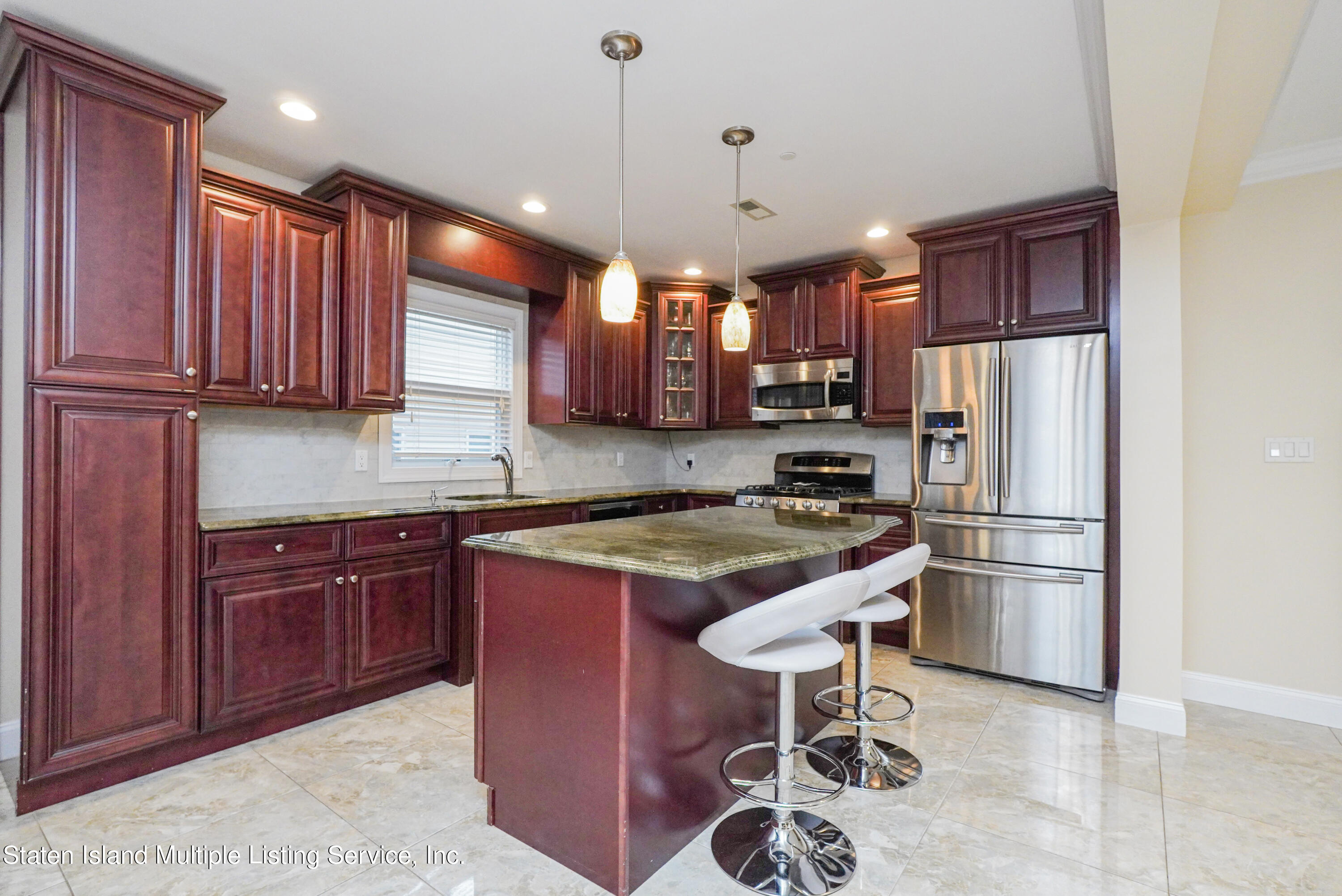 43 Brookside Loop Staten Island, NY 10309 - Photo 11 of 58 Photo Jun 18 2019, 3 52 52 PM