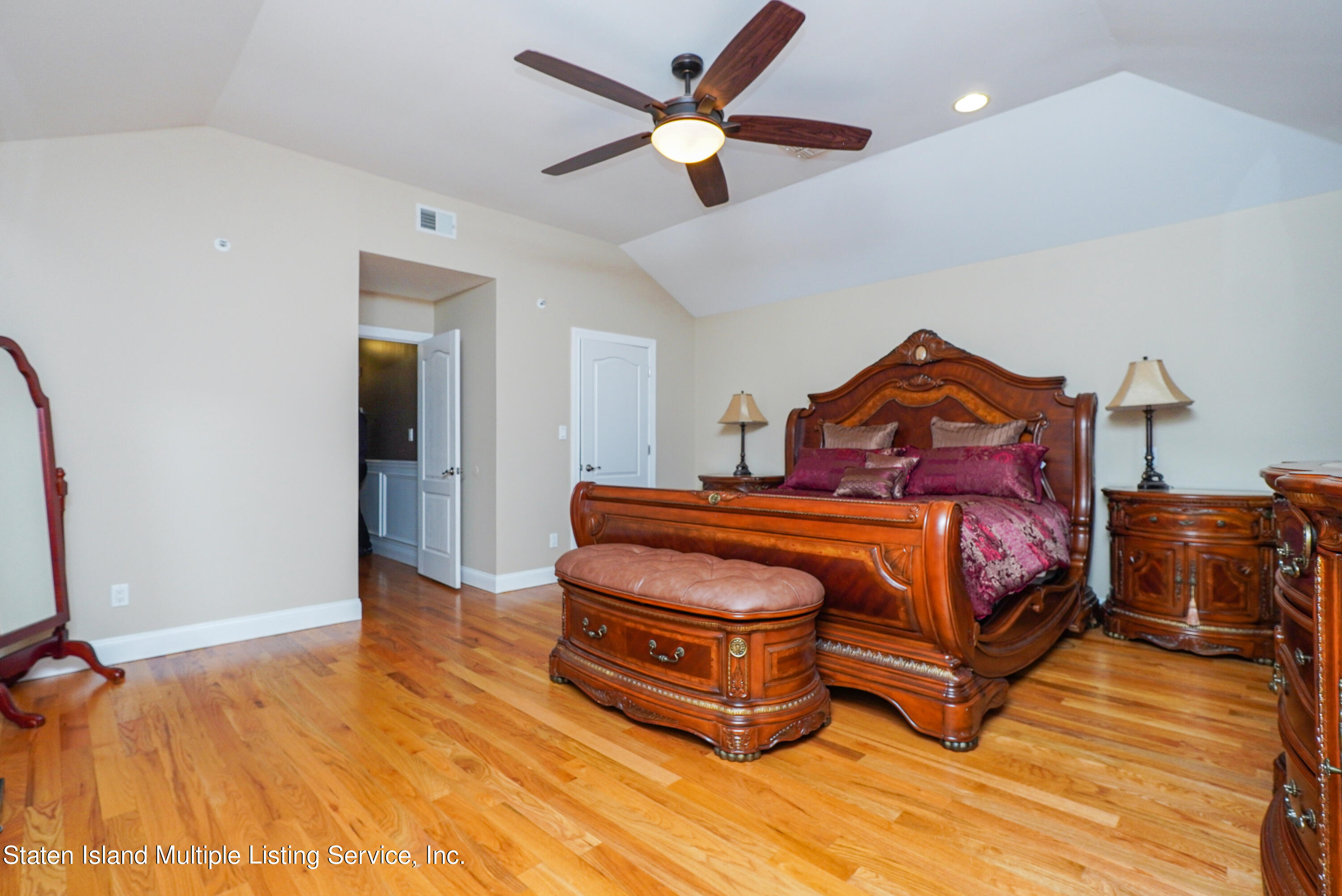 43 Brookside Loop Staten Island, NY 10309 - Photo 36 of 58 Photo Jun 18 2019, 3 36 01 PM