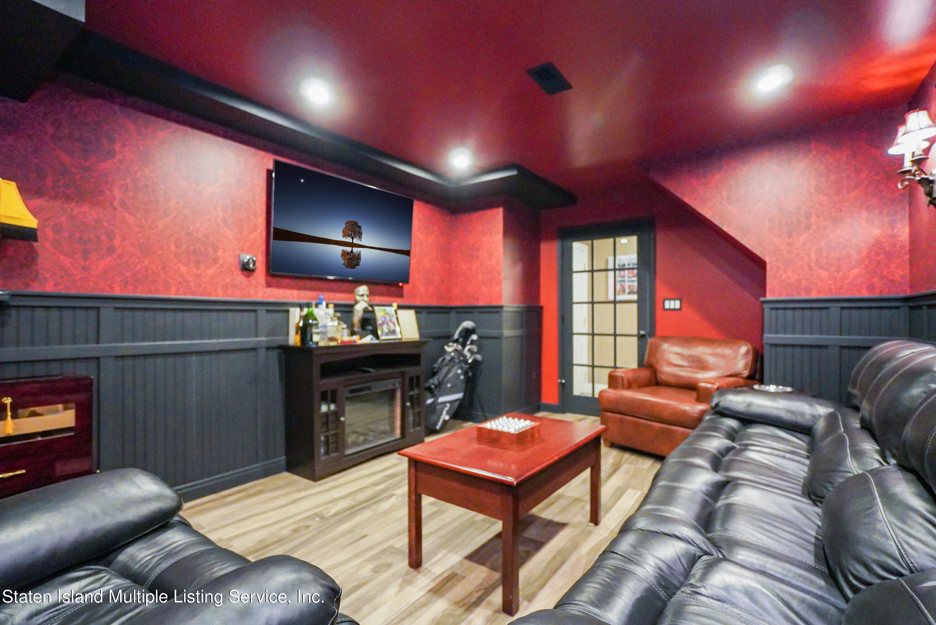 43 Brookside Loop Staten Island, NY 10309 - Photo 44 of 58 Photo Jun 18 2019, 3 40 56 PM