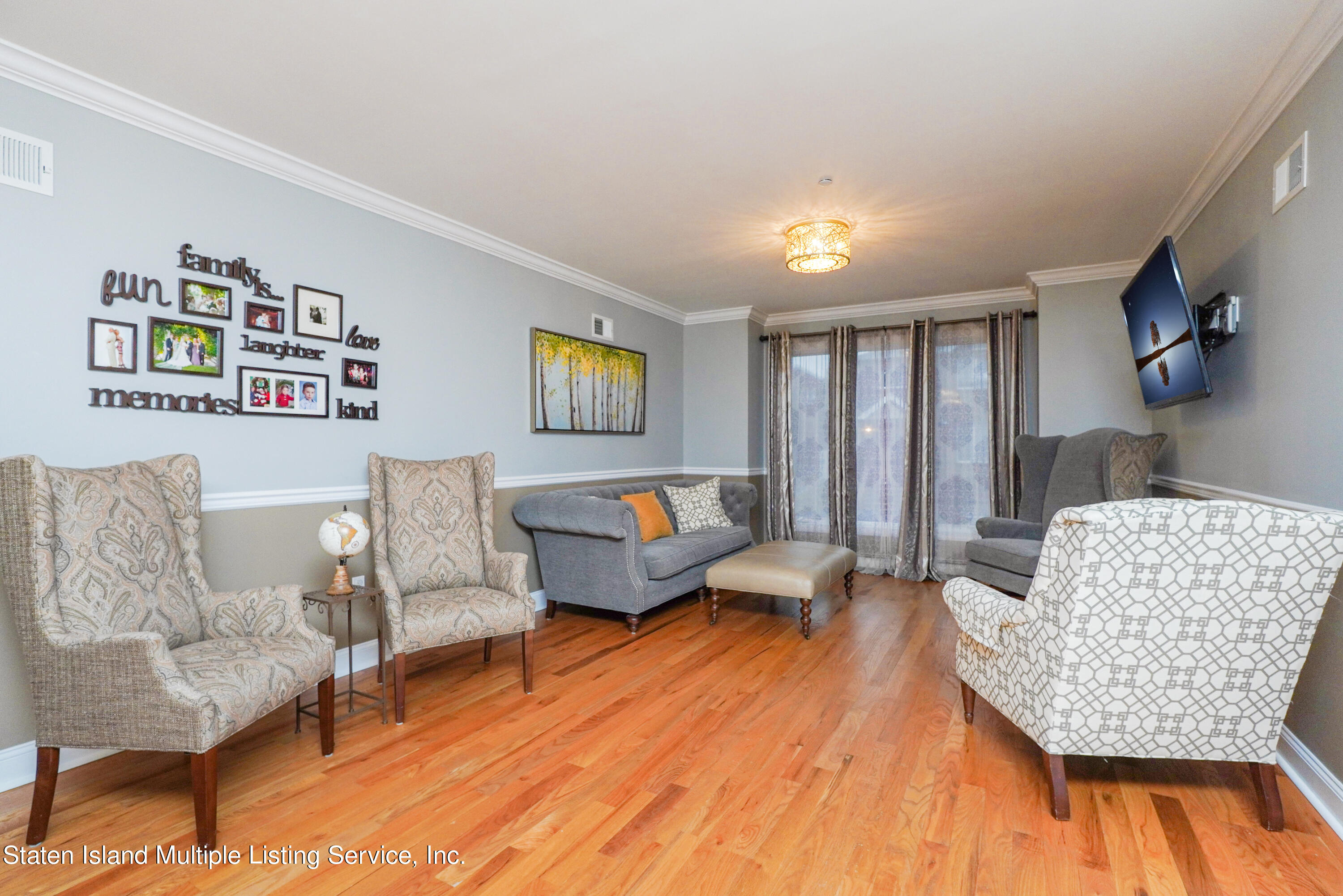 43 Brookside Loop Staten Island, NY 10309 - Photo 7 of 58 Photo Jun 18 2019, 3 46 36 PM