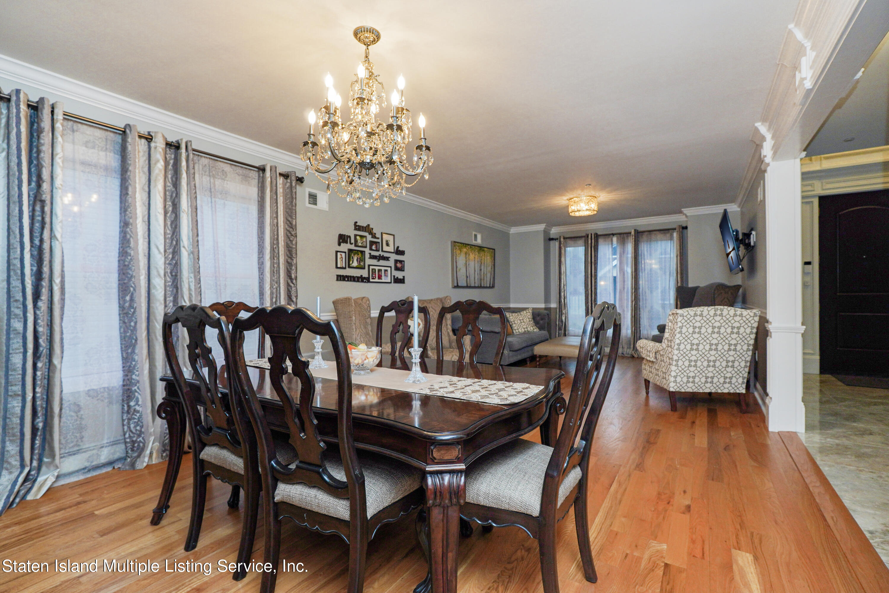 43 Brookside Loop Staten Island, NY 10309 - Photo 9 of 58 Photo Jun 18 2019, 3 45 09 PM