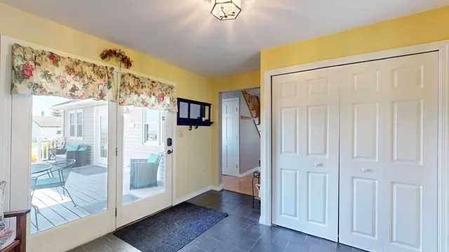 $600,000 | 255 Talbot Avenue, Rockland, ME 04841