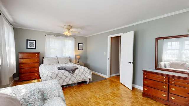 $600,000 | 255 Talbot Avenue, Rockland, ME 04841