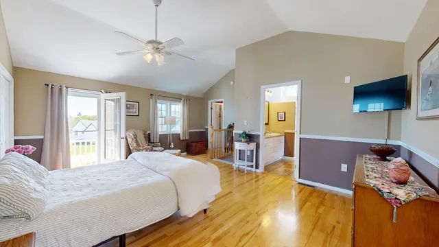 $600,000 | 255 Talbot Avenue, Rockland, ME 04841