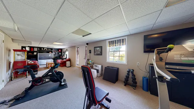 $600,000 | 255 Talbot Avenue, Rockland, ME 04841