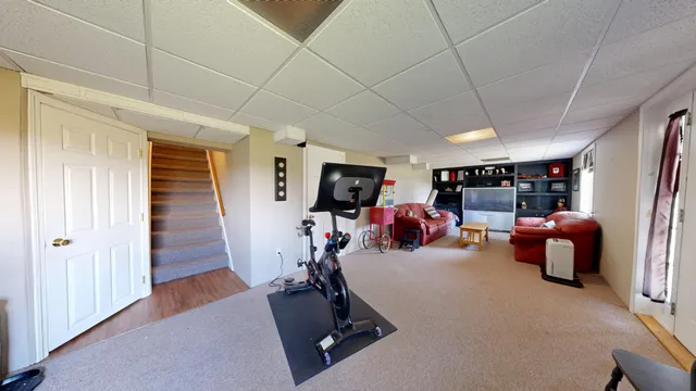 $600,000 | 255 Talbot Avenue, Rockland, ME 04841