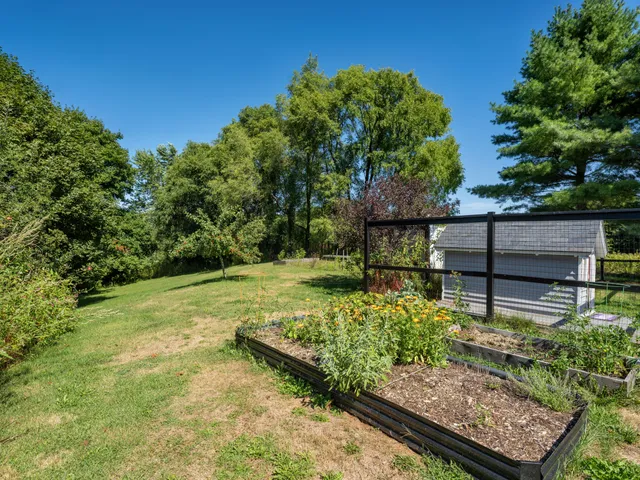 $600,000 | 255 Talbot Avenue, Rockland, ME 04841