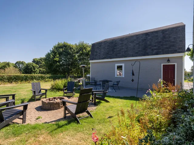 $600,000 | 255 Talbot Avenue, Rockland, ME 04841