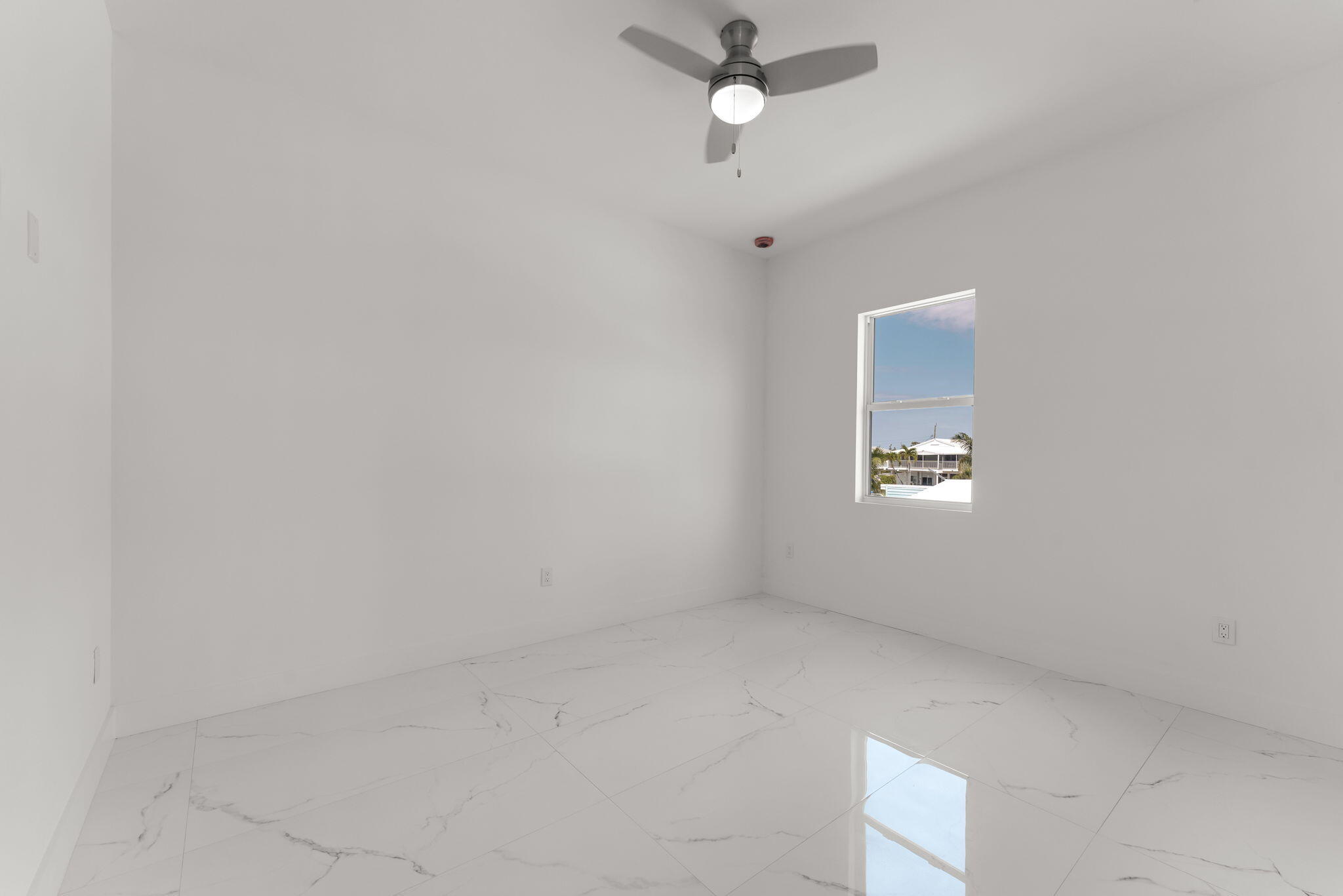 272 Lower Matecumbe Road Key Largo, FL 33037 - Photo 12 of 55 3rd bedroom