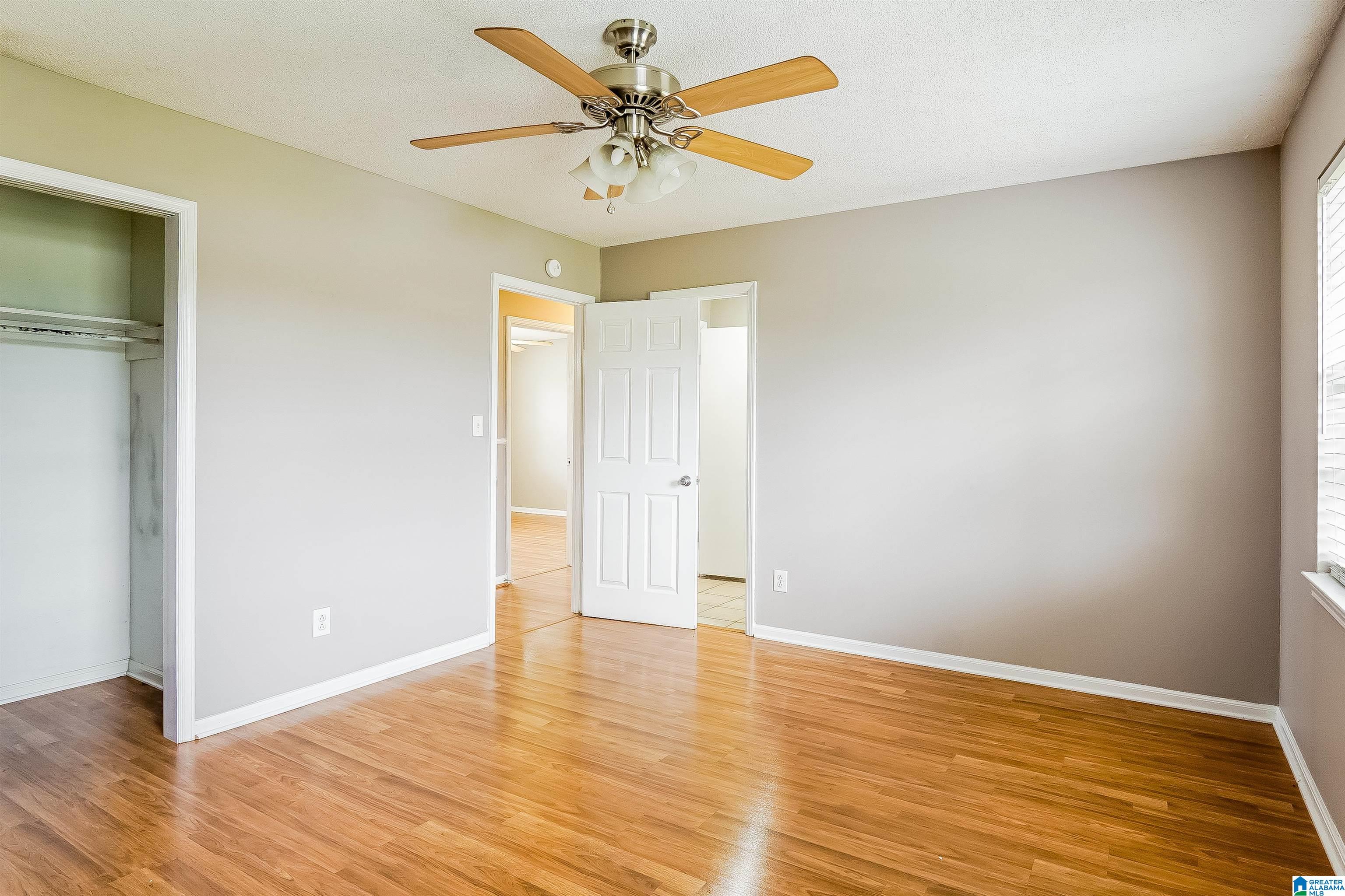 1048 10th Street Pleasant Grove, AL 35127 - Photo 6 of 15