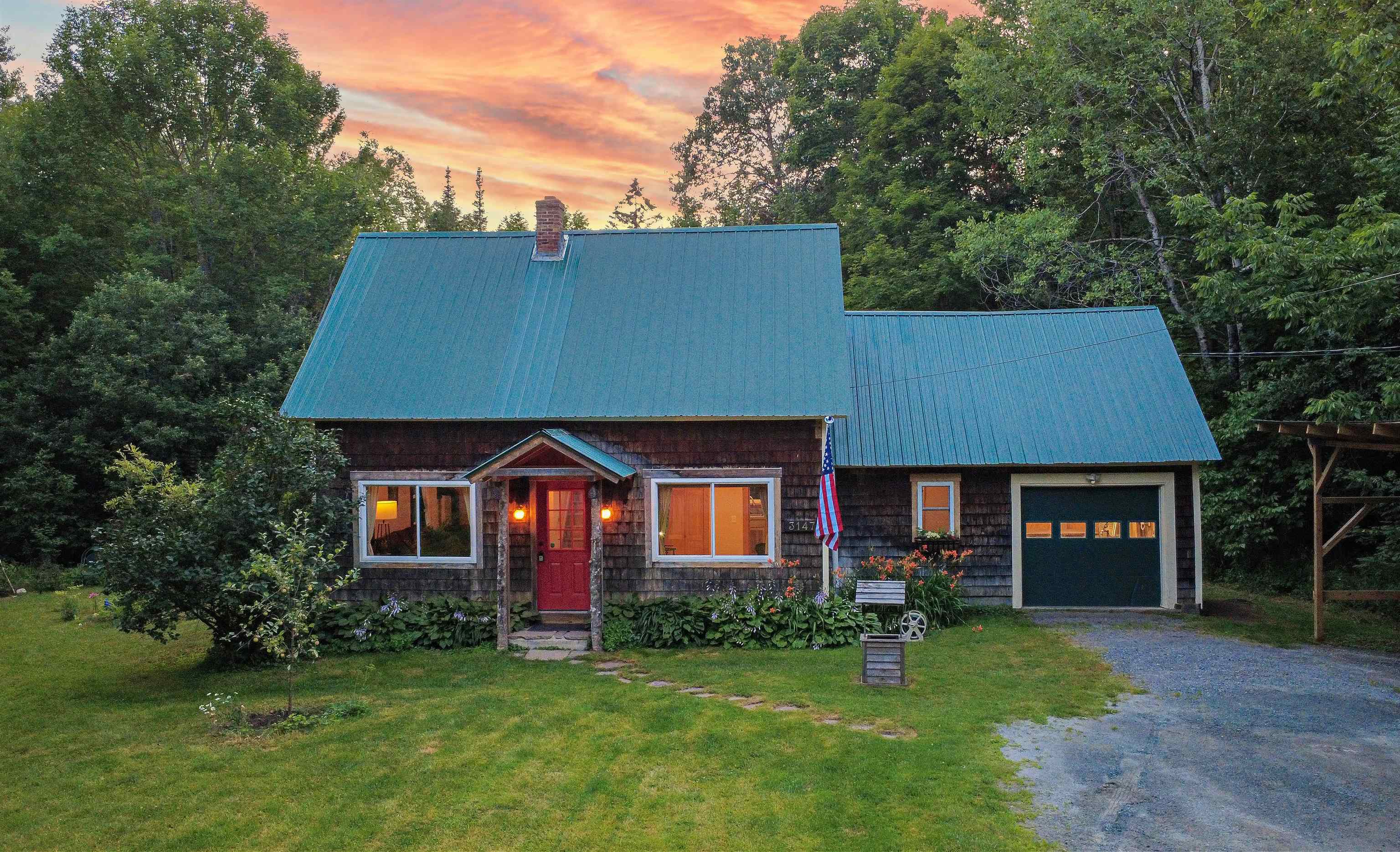 3147 Keiser Pond Road Danville, VT 05873 - Photo 1 of 58