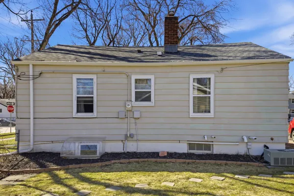 $234,900 | 1501 10th Street North, Fargo, ND 58102