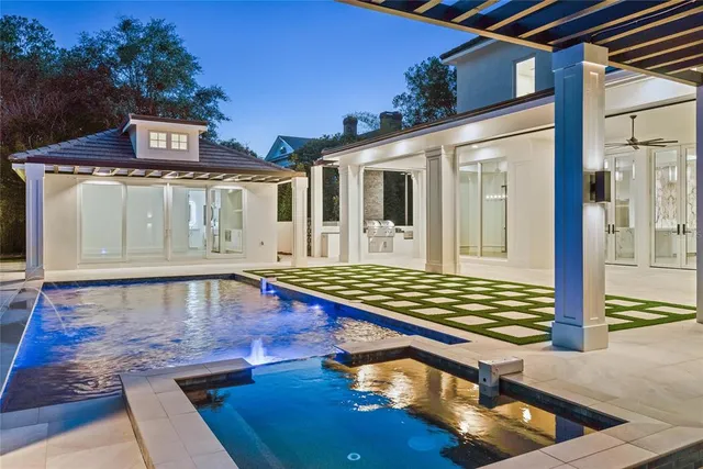 a view of a entryway