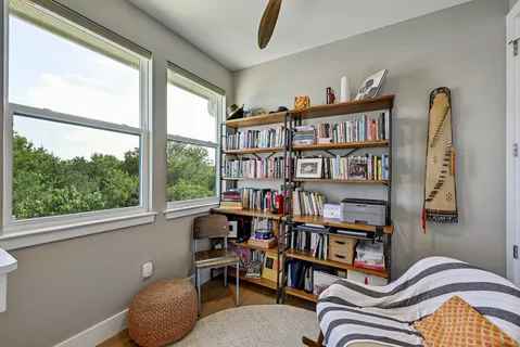 $525,000 | 1312 East M. Franklin Avenue, Unit 2, Austin, TX 78721