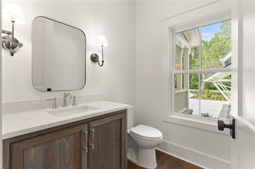 337 Lake Stillwater Drive St. Simons Island, GA 31522 - Photo 20 of 51 powder bath