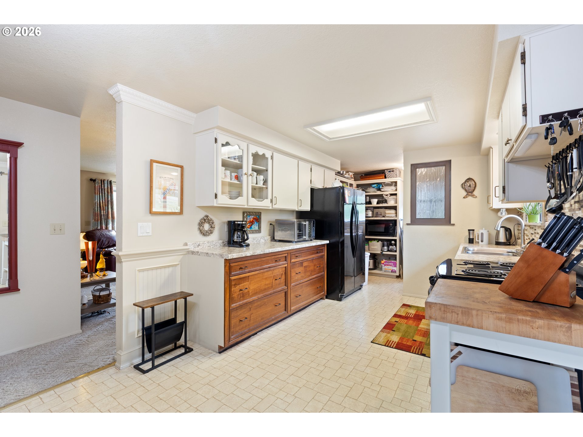 479 2nd Street Elkton, OR 97436 - Photo 9 of 46 Kitchen