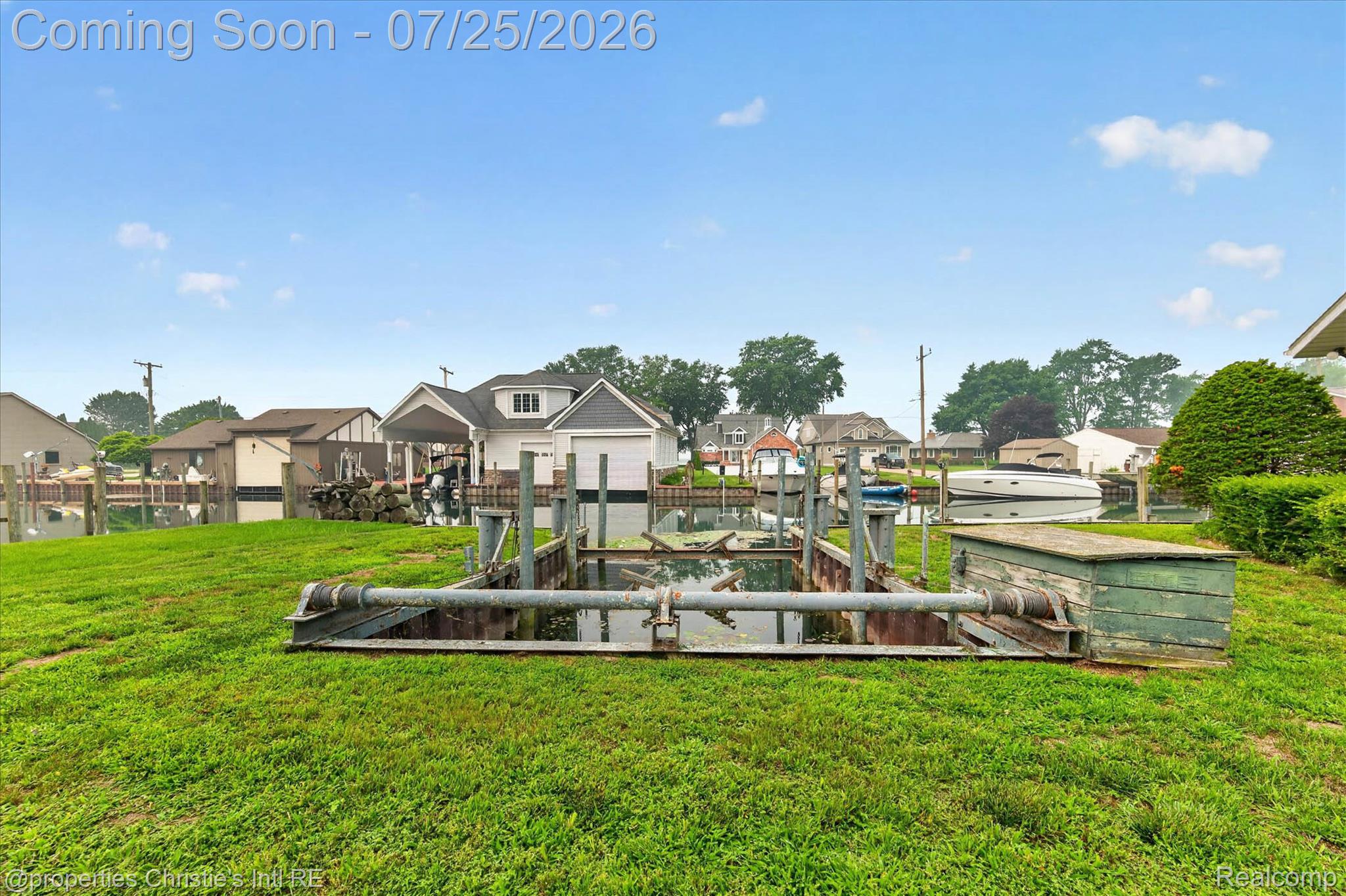 7292 Bluebill Road Algonac, MI 48001 - Photo 4 of 12 1 (4 of 11).jpg