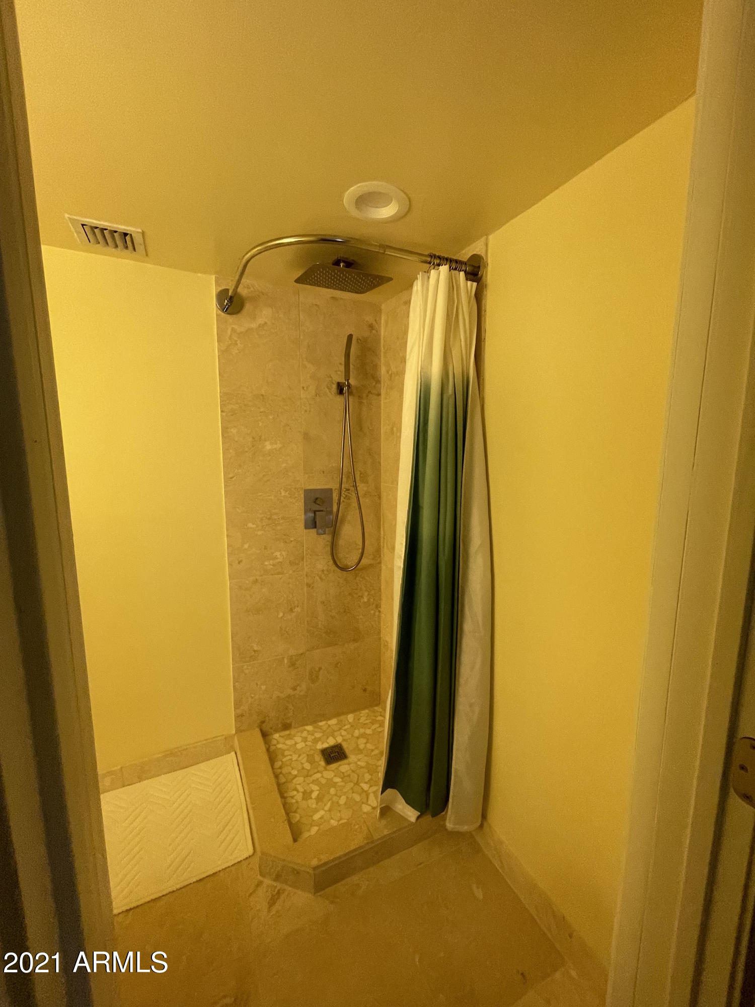 6442 West Ruin Hill Loop Pine, AZ 85544 - Photo 40 of 54 GuestSuite3/4BathPic1