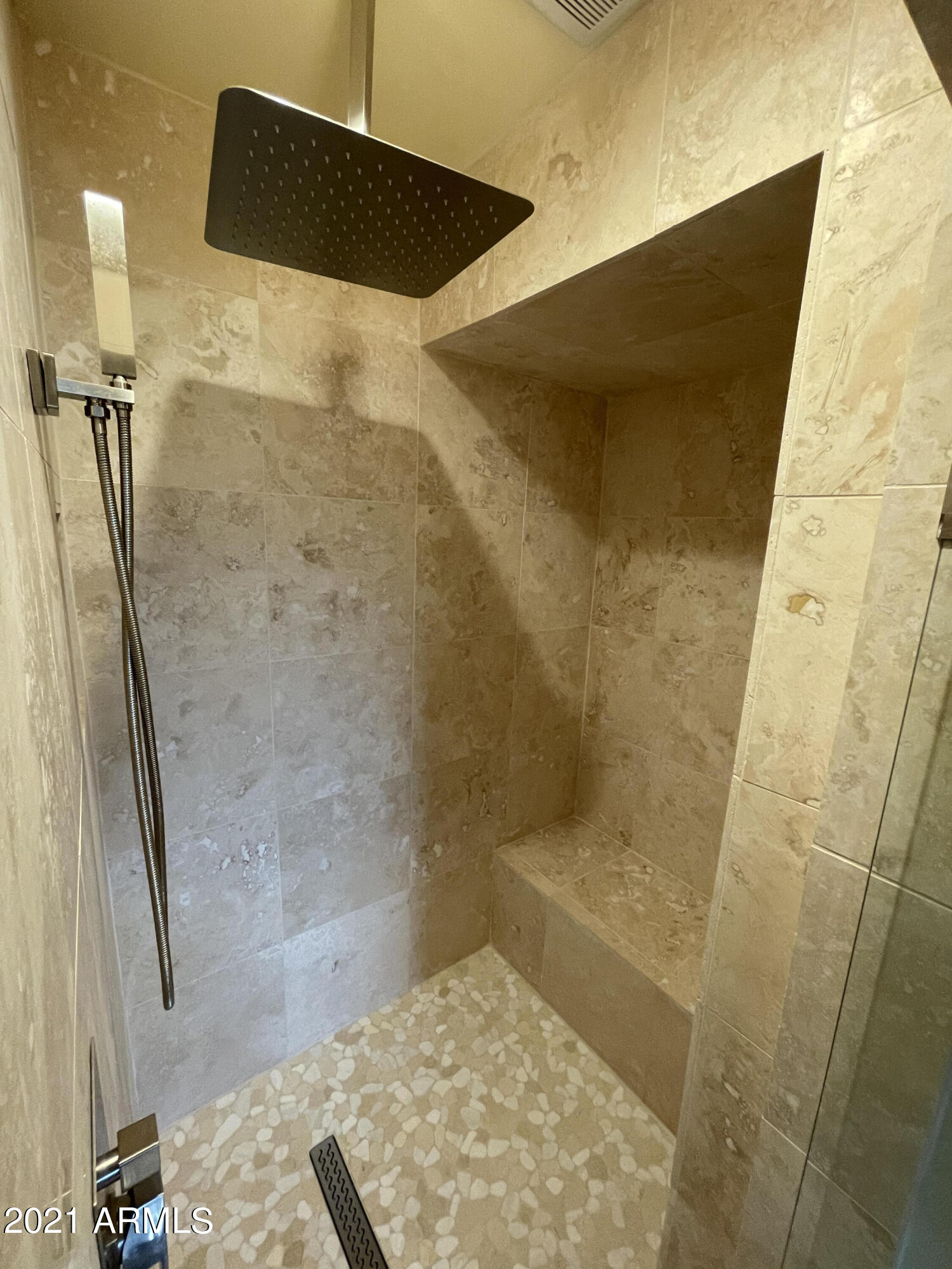 6442 West Ruin Hill Loop Pine, AZ 85544 - Photo 48 of 54 Owner'sShower