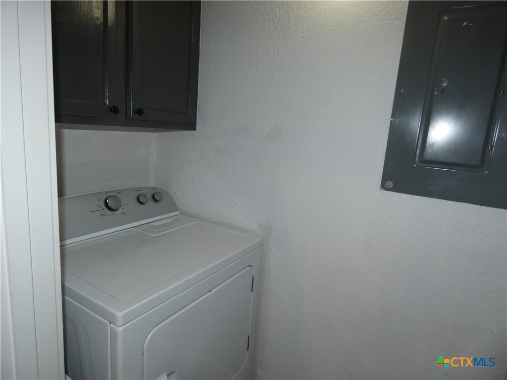 14745 Babcock Road San Antonio, TX 78249 - Photo 19 of 25 a utility room with dryer and washer