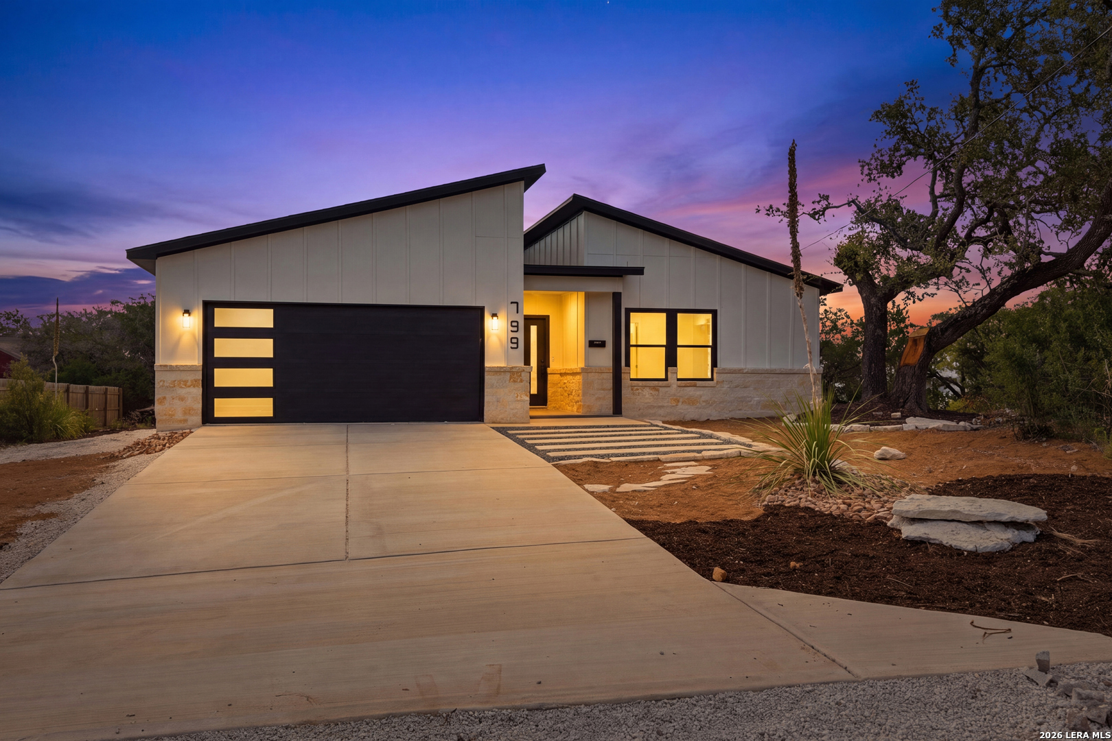 799 Mockingbird Cove Spring Branch, TX 78070 - Photo 2 of 40